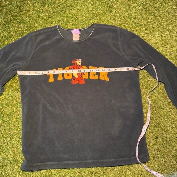 Vintage Disney Tigger Green Sweater - Picture 4 of 7